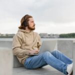 Porodo-Soundtec-Vibe-Wireless-Headphone-3.jpg